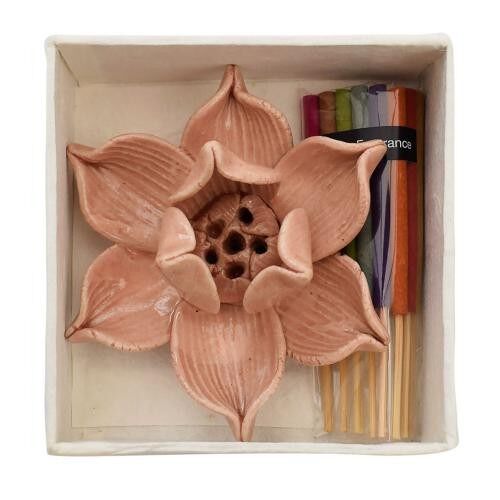 Incense with lotus shaped holder, assorted, 1 supplied (TTH001)