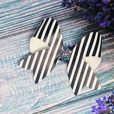 Black and White Leatherette Franchi Fancy Bow