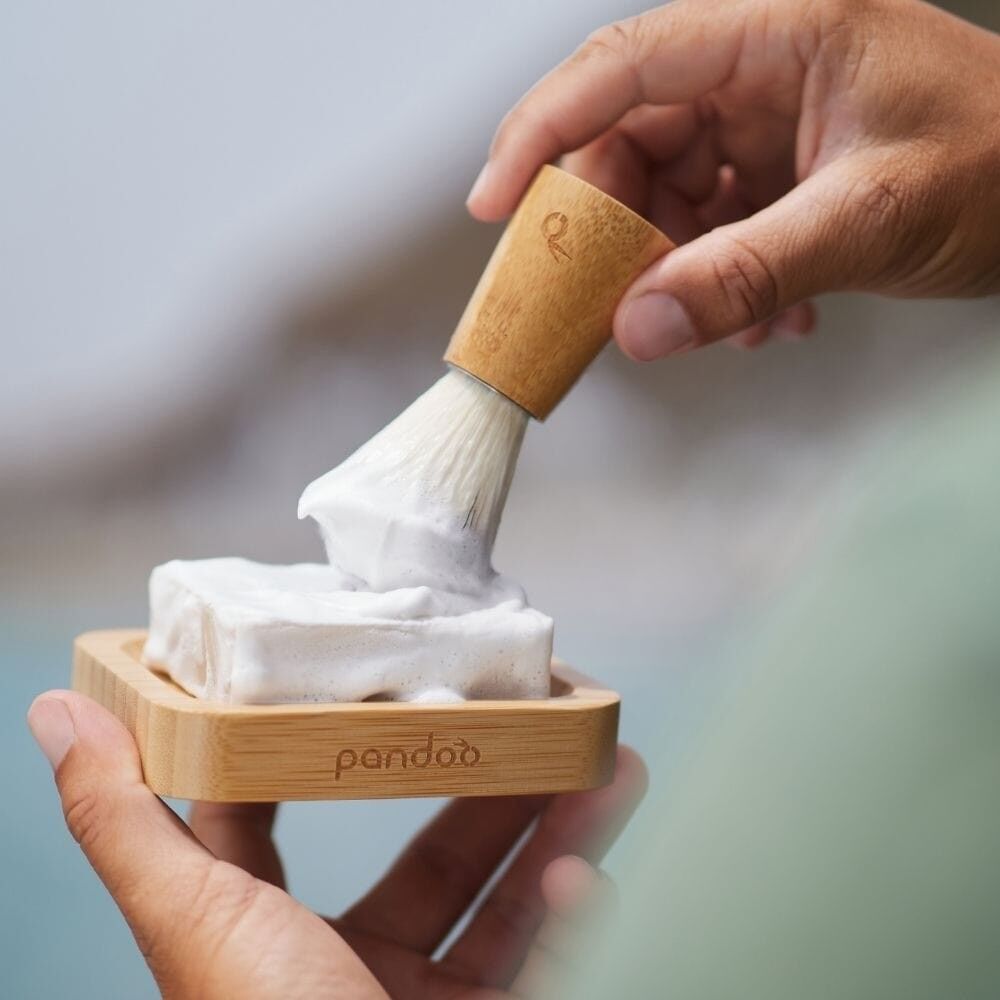 Brocha de afeitar de bambú