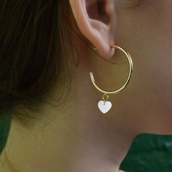 Boucles d'oreilles créoles coeur en perles d'eau douce 4