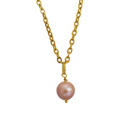 Pink pearl necklace