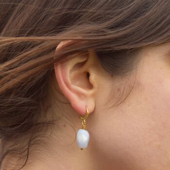 Boucles d'oreilles en agate en dentelle bleue avec pierres précieuses 2