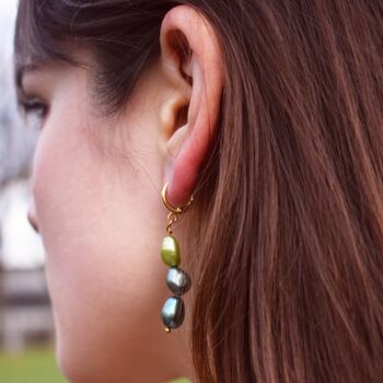 Boucles d'oreilles en perles méta, verts clairs et foncés 2