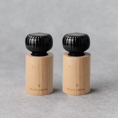 Salt & Pepper Grinder Set In Black