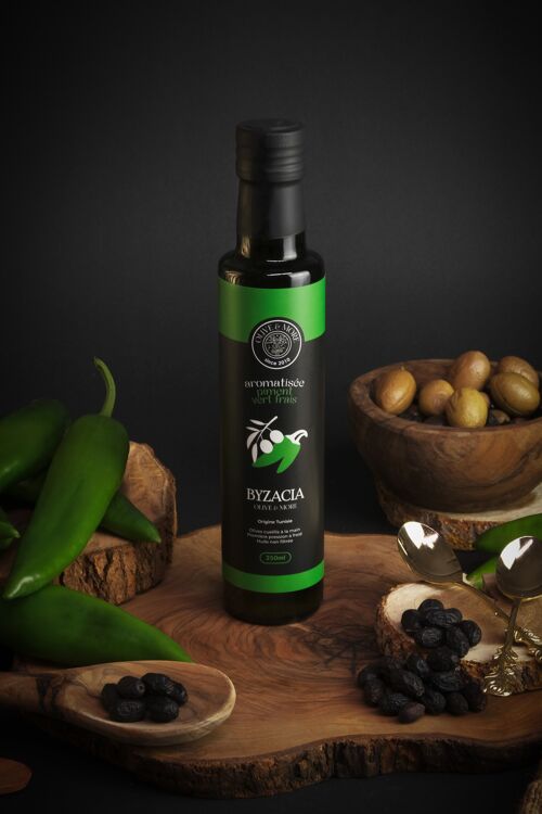 Olive oil flavored with fresh green chilli