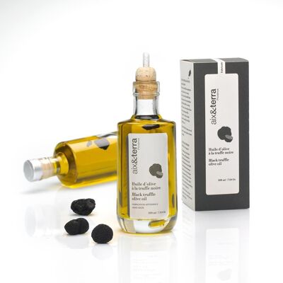 Olivenöl mit schwarzen Trüffeln 200 ml Karton + Ausgießer