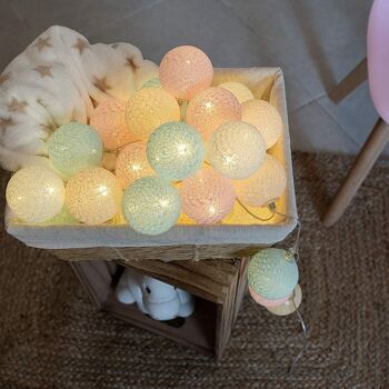 Licorne Classique Guirlande lumineuse boules coton LED USB - 24 boules - Best-seller enfant 3
