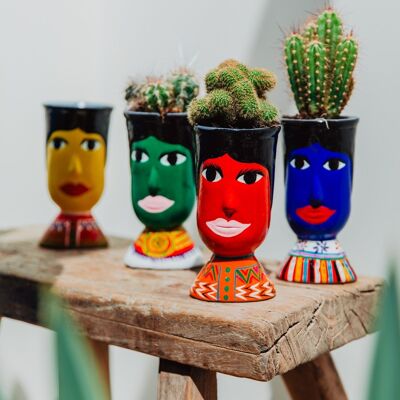 Guatemalan Giant Head Pot (Assorted Colors)