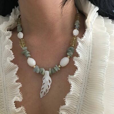 Feather shell with multi beads necklace