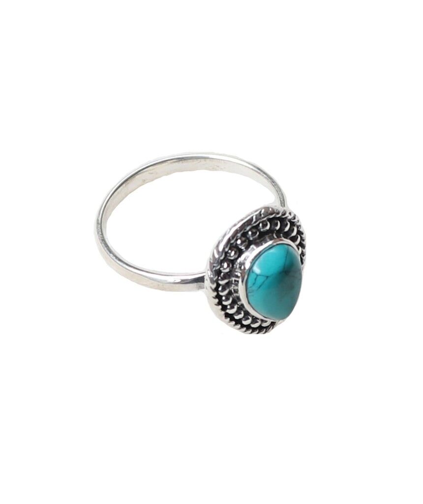 Sterling Silver Stone Ring in Teardrop Shape - Green