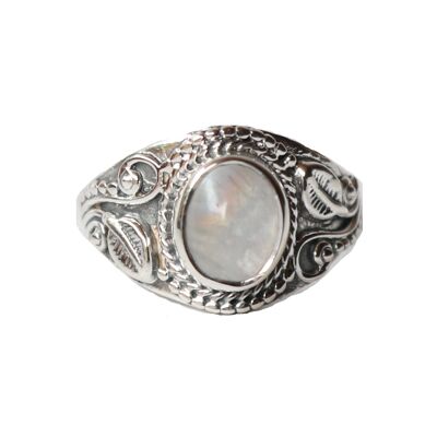 Victorian Style Oval Silver Ring with Stone - Moonstone