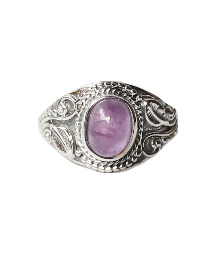 Ovaler Silberring im viktorianischen Stil mit Stein - Lila Amethyst