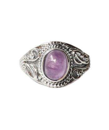 Bague en argent ovale de style victorien avec pierre - Améthyste violette 1
