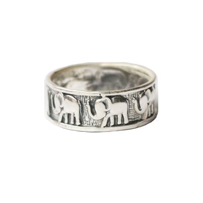 Walking Elephant Ring - Silver
