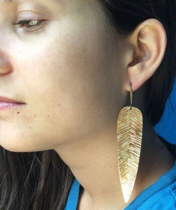 Superbes boucles d'oreilles longues feuilles - Or 3