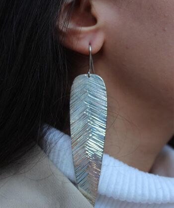 Superbes boucles d'oreilles longues feuilles - Or 6