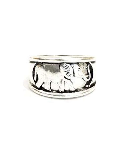 Walking With Elephants Ring - Silver