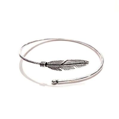 Curl Up Feather Bangle Bracelet - Silver