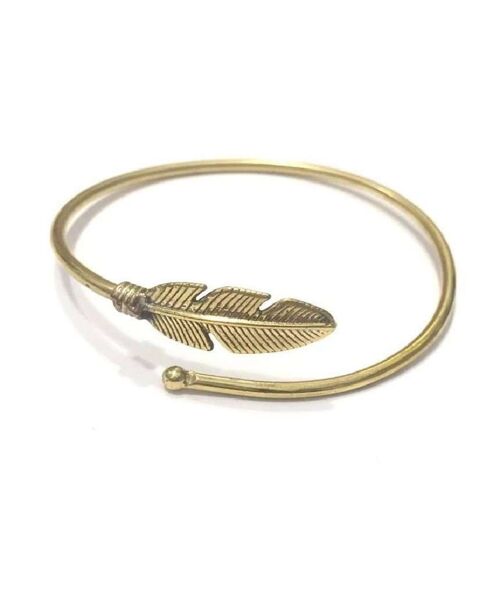 Curl Up Feather Bangle Bracelet - Gold