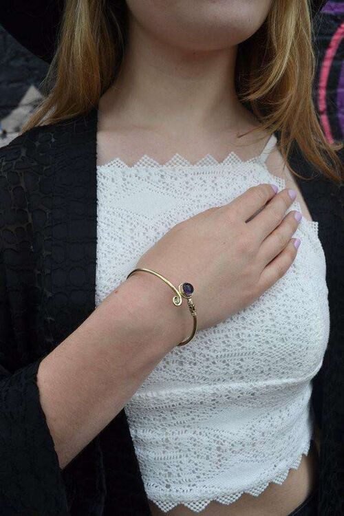 Curled Bangle Bracelet with Stone - Gold & Purple
