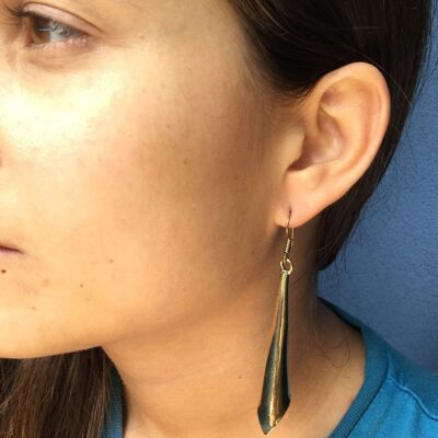 Flute Earrings - Gold Medium