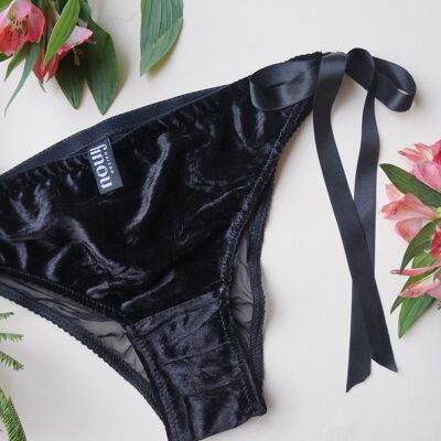 black velvet knotted panties