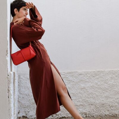 Sac bandoulière en cuir rouge fait main · DUNNA ·