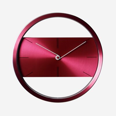 Belt red 12" clock