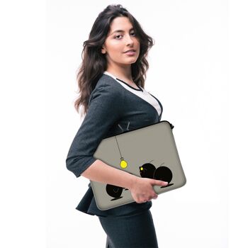Digittrade LS157-17 Illumination Designer Laptop Case 17 Inch Notebook Sleeve Case Housse de protection en néoprène jusqu'à 43,9 cm (17,3 pouces) étui gris-noir 3