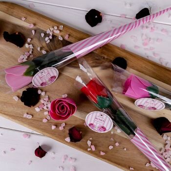 Roses confettis pour le bain 2