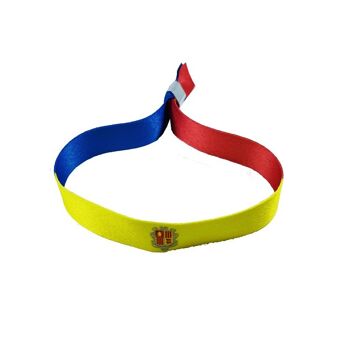 POIGNET . DRAPEAU ROUGE JAUNE ET BLEU AVEC BOUCLIER P482