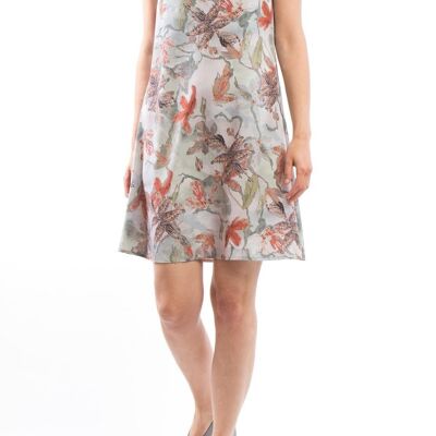 V-neck summer dress with a floral pattern