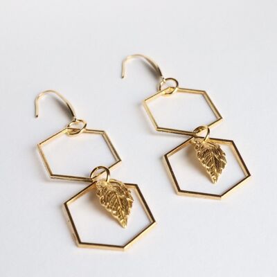 Light leave earrings