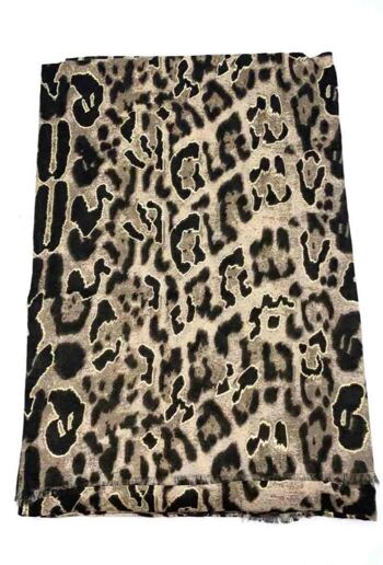 Foulards motifs léopard brillant 2