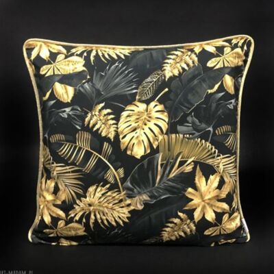 Tropical Black Jungle velvet decorative cushion 50