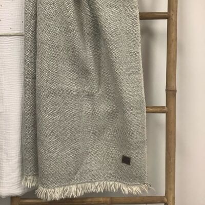 Baby Blanket or Sofa Throw in Ecru Alpaca Wool - Gray Magdalena Le Blanc