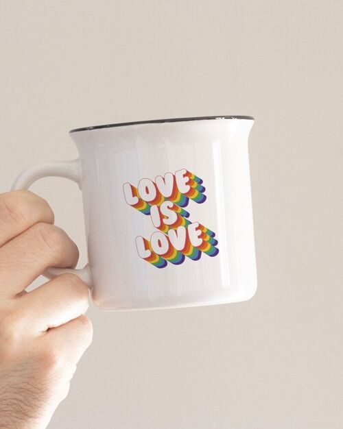 Mug  Love is love  / Spécial Rentrée