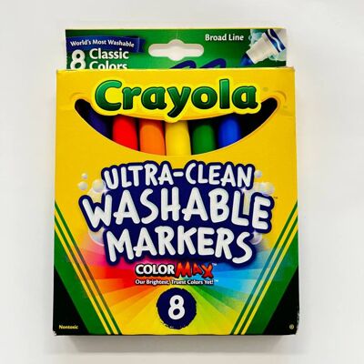Set of 8 water-based markers