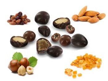MELANGE DRAGEES : amandes, noisettes, fruits confits, raisins secs Sachet 155g 3