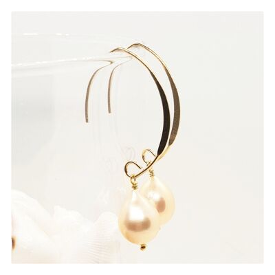 TheDrop Peach Earrings