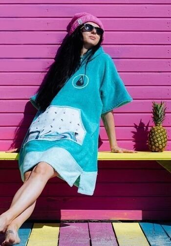 WAVE HAWAII Poncho Liz 6