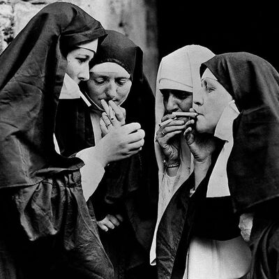 Smoking Nuns Poster (42 x 59.4cm)