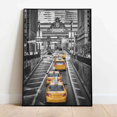 Yellow cabs on Park Avenue New York City Poster (50 x 70 cm)