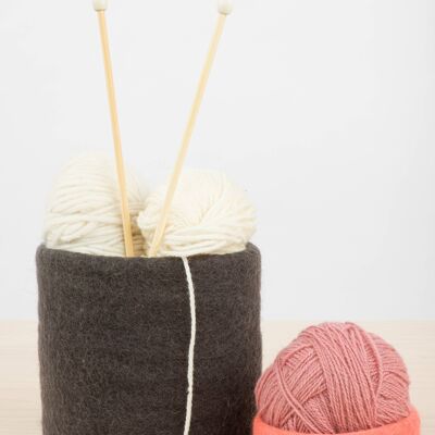 Mini felt basket - size M - anthracite - 16 x 15 cm