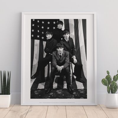 The Beatles - Retrato de la bandera de EE. UU. - Impresión de arte premium de 11X14"