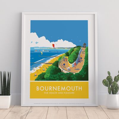 Bournemouth von Künstler Stephen Millership Kunstdruck