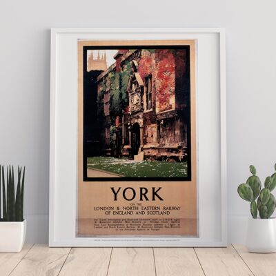 York On The London And North Eastern Railway - Art Print