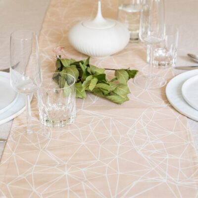 Runner da tavola beige, cotone bianco a disegno geometrico, circa 35x145 cm