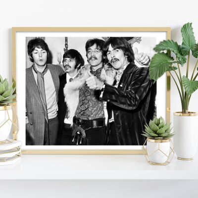 The Beatles - Thumbs Up - 11X14” Premium Art Print