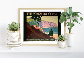 Le Yorkshire Coast Lner - 11X14" Premium Art Print